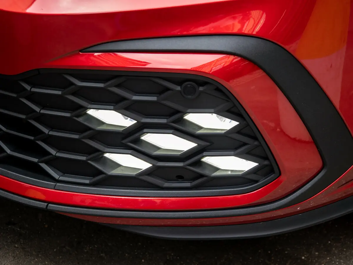 Volkswagen Golf GTI VIII Хэтчбек 5 дв. — сүрөт 32