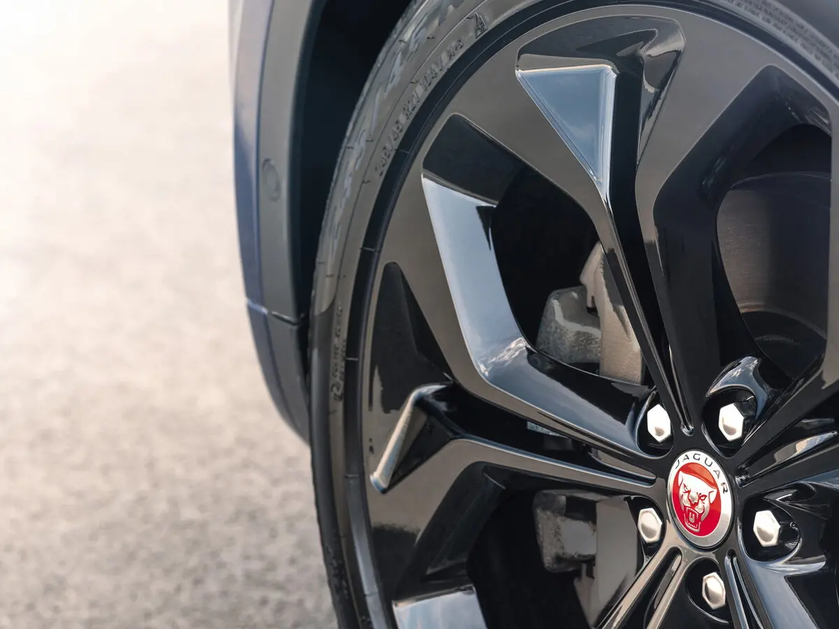 Jaguar E-Pace I Рестайлинг Внедорожник 5 дв. — сүрөт 16