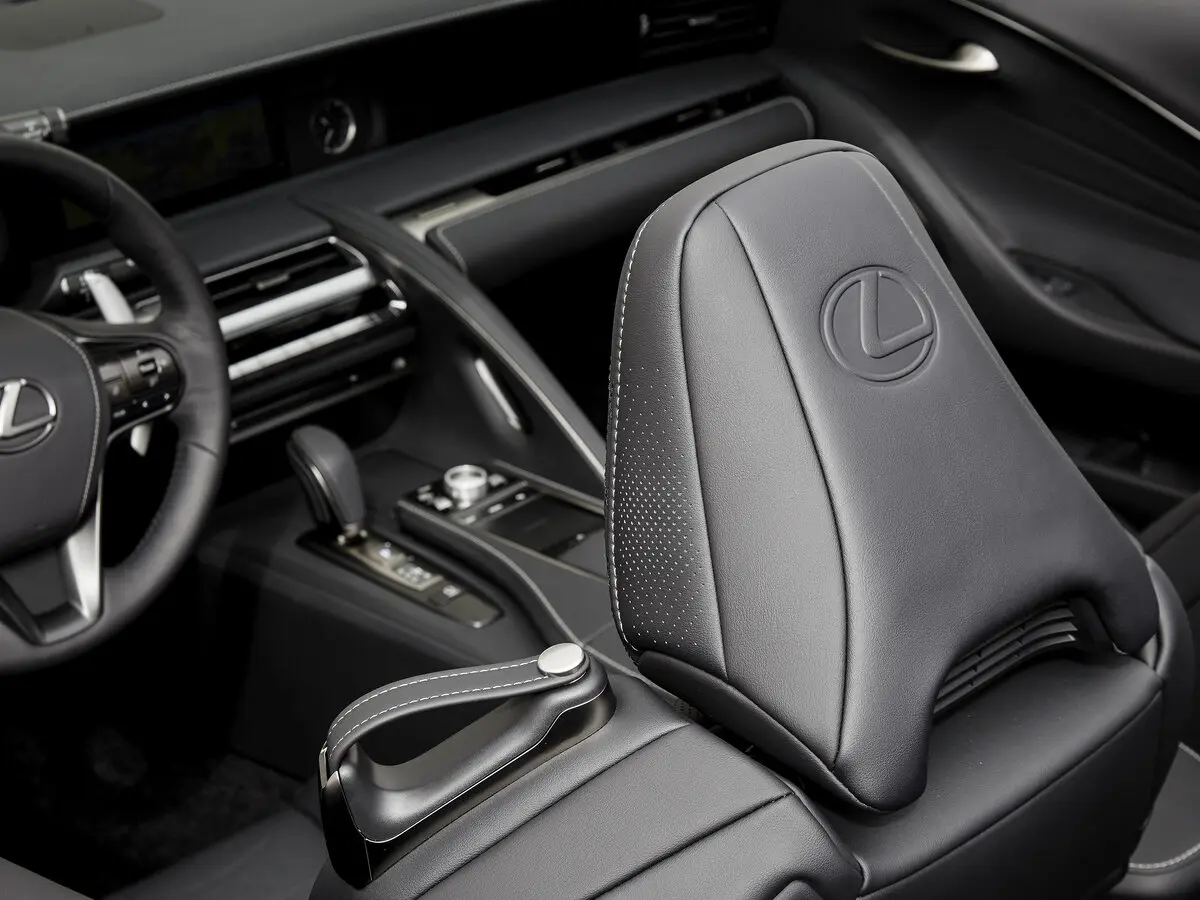 Lexus LC I Кабриолет — 照片 15
