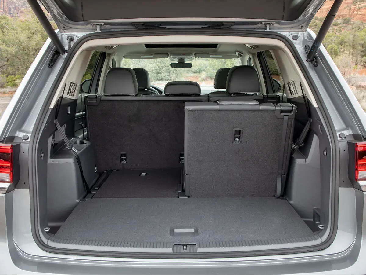 Volkswagen Atlas I Рестайлинг Внедорожник 5 дв. — сүрөт 13