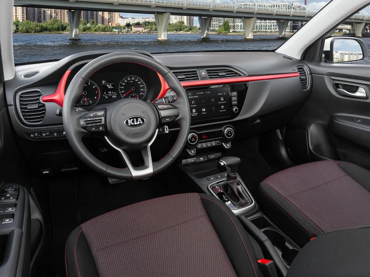 Kia Rio IV Рестайлинг Хэтчбек 5 дв. X — фото 6