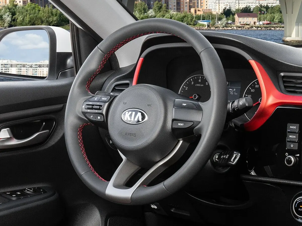 Kia Rio IV Рестайлинг Хэтчбек 5 дв. X — фото 7