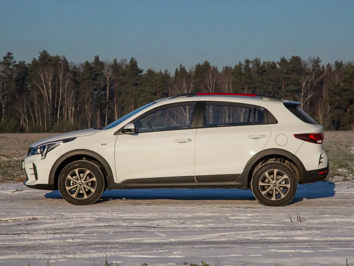 Kia Rio IV Рестайлинг Хэтчбек 5 дв. X — фото 16