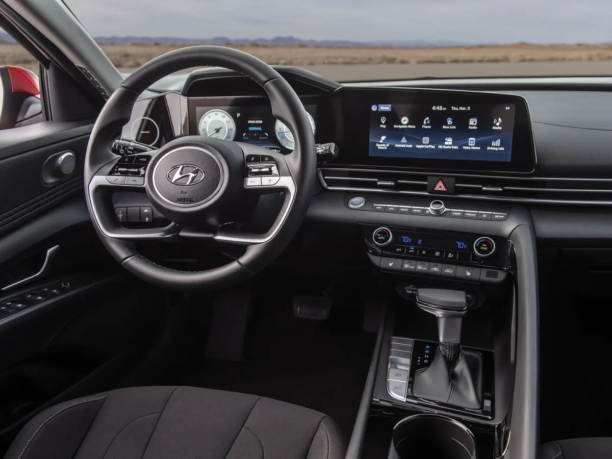 Hyundai Elantra VII (CN7) Седан — сүрөт 7