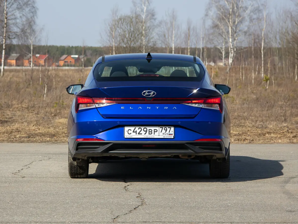 Hyundai Elantra VII (CN7) Седан — сүрөт 22