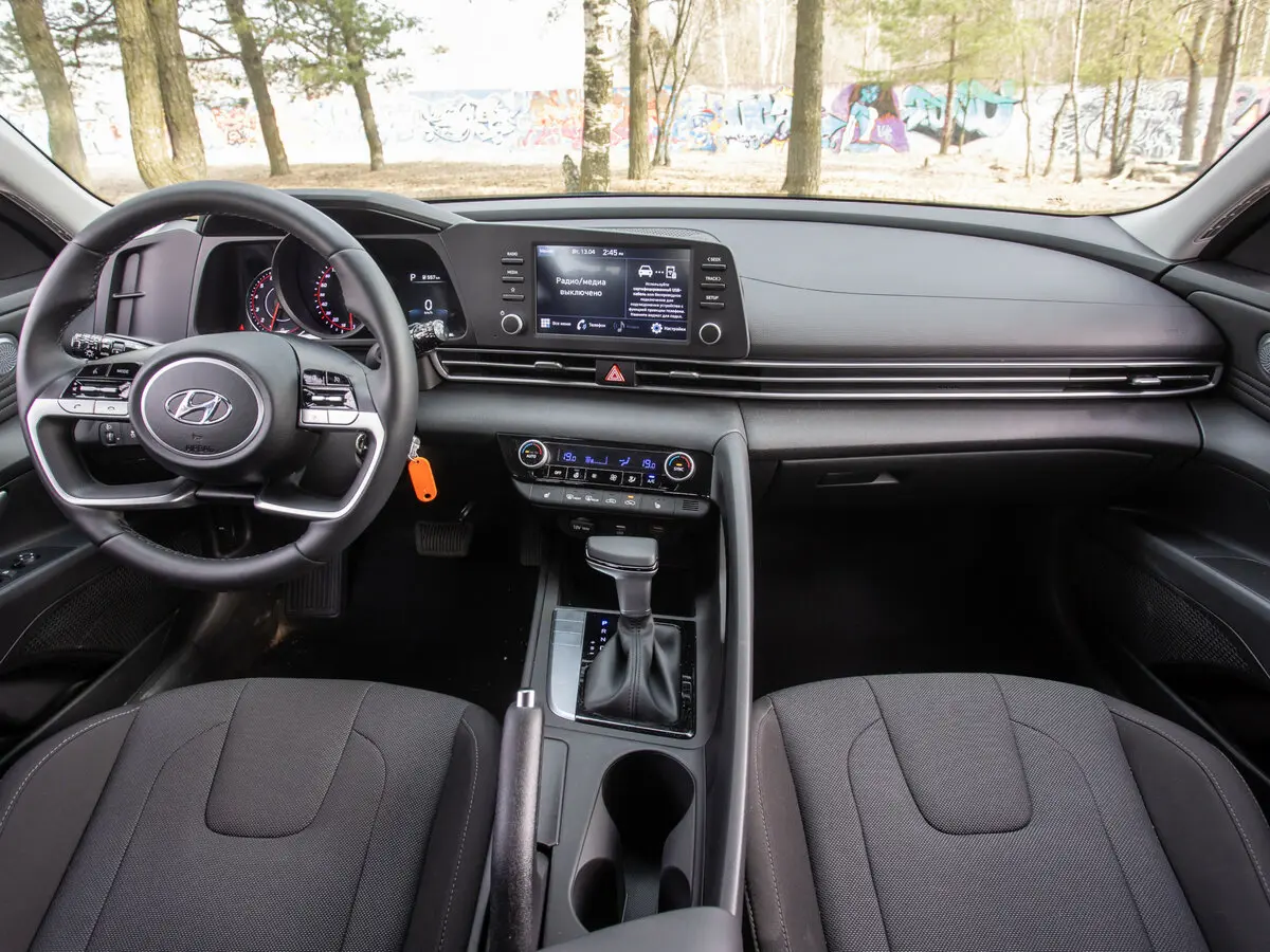 Hyundai Elantra VII (CN7) Седан — сүрөт 24