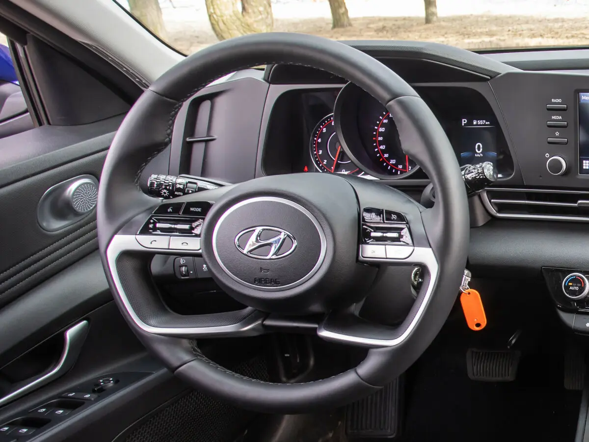 Hyundai Elantra VII (CN7) Седан — сүрөт 28