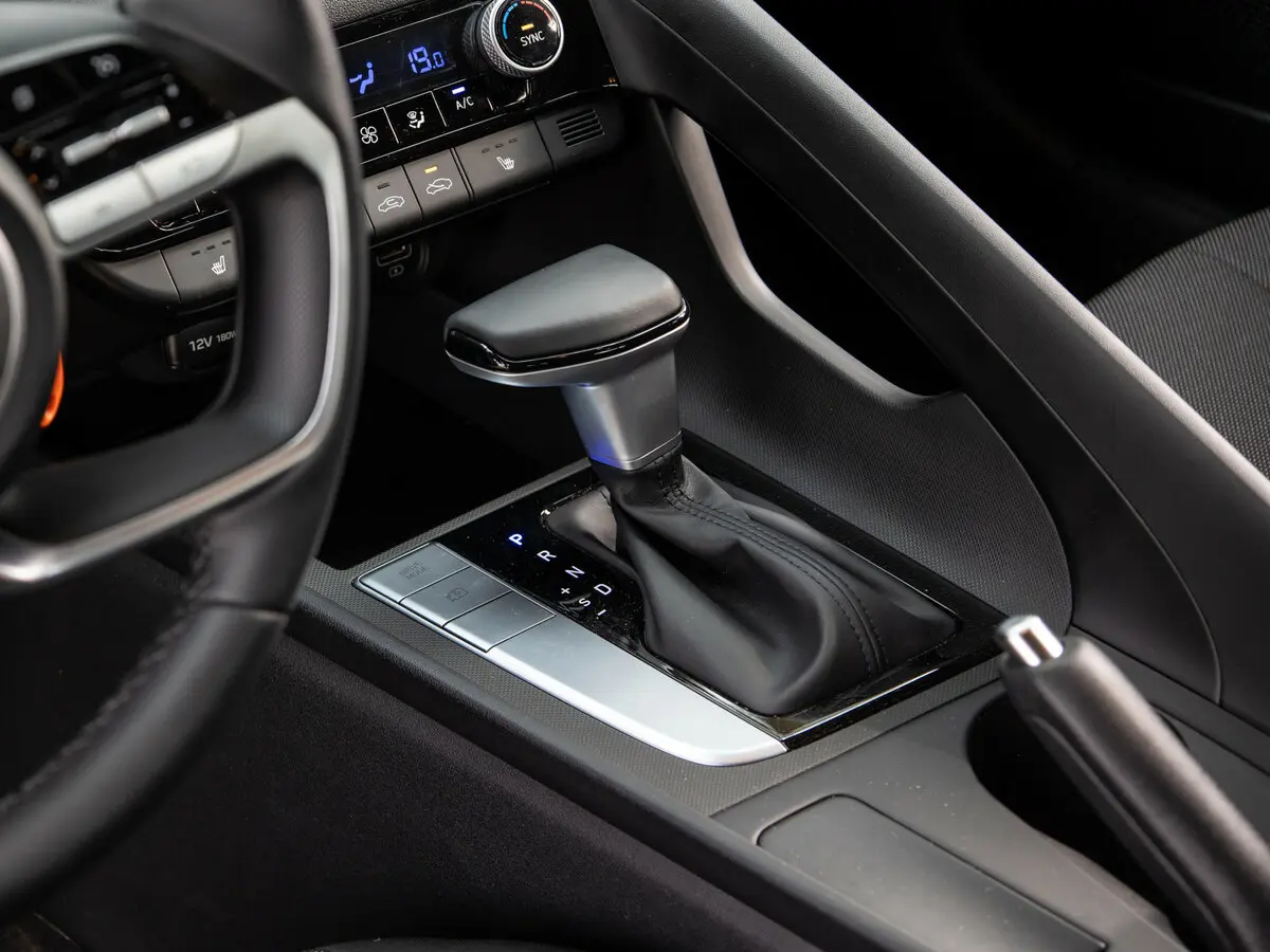 Hyundai Elantra VII (CN7) Седан — сүрөт 31