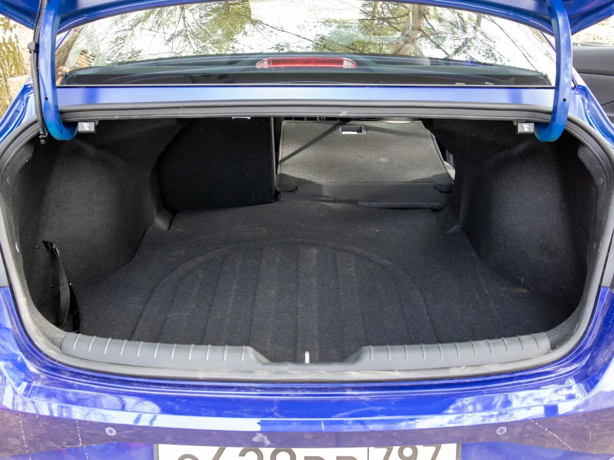 Hyundai Elantra VII (CN7) Седан — сүрөт 32