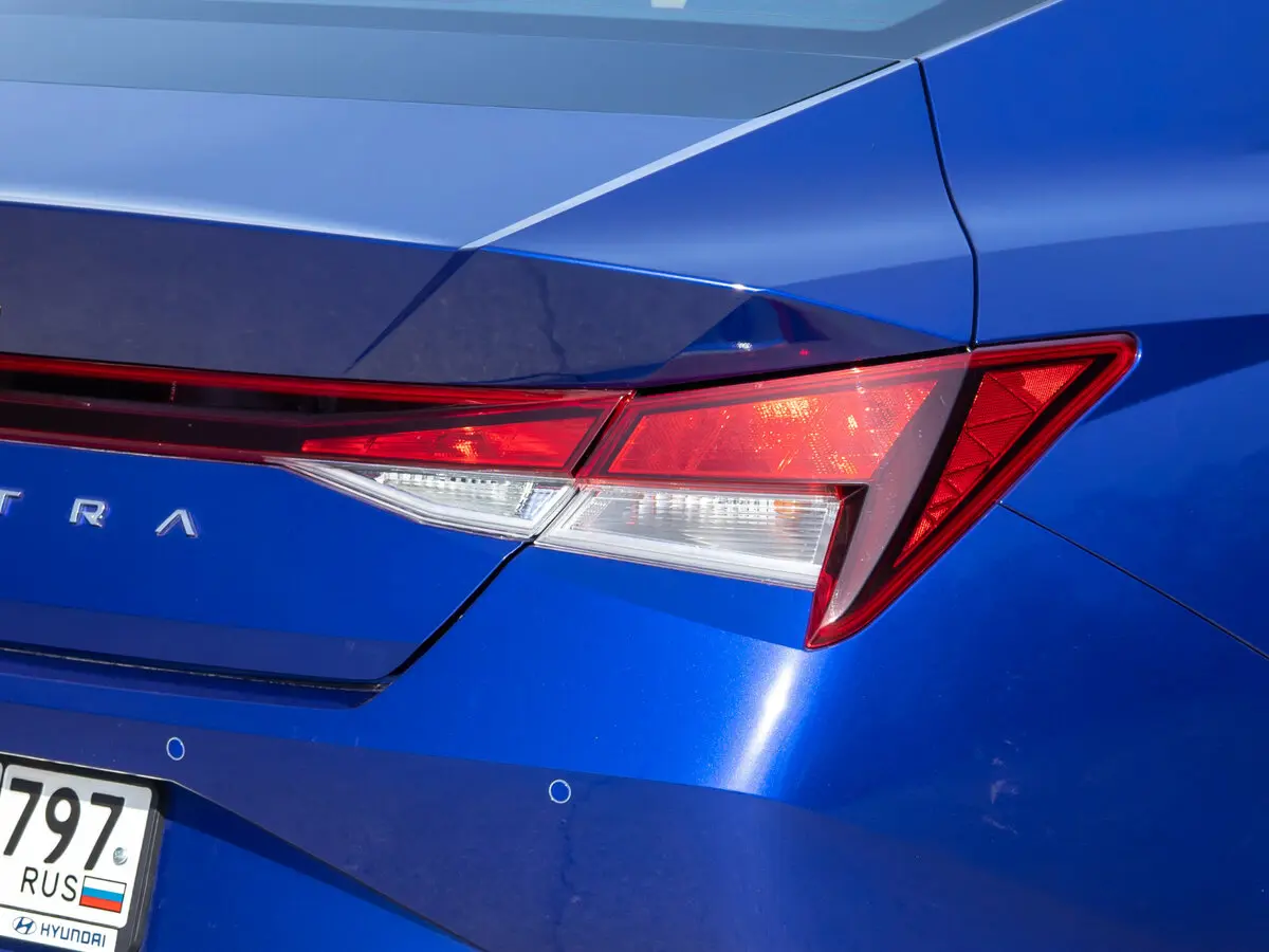 Hyundai Elantra VII (CN7) Седан — сүрөт 35