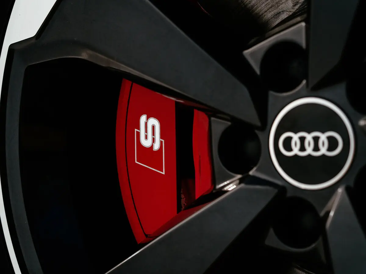 Audi SQ2 I Рестайлинг Внедорожник 5 дв. — сүрөт 11