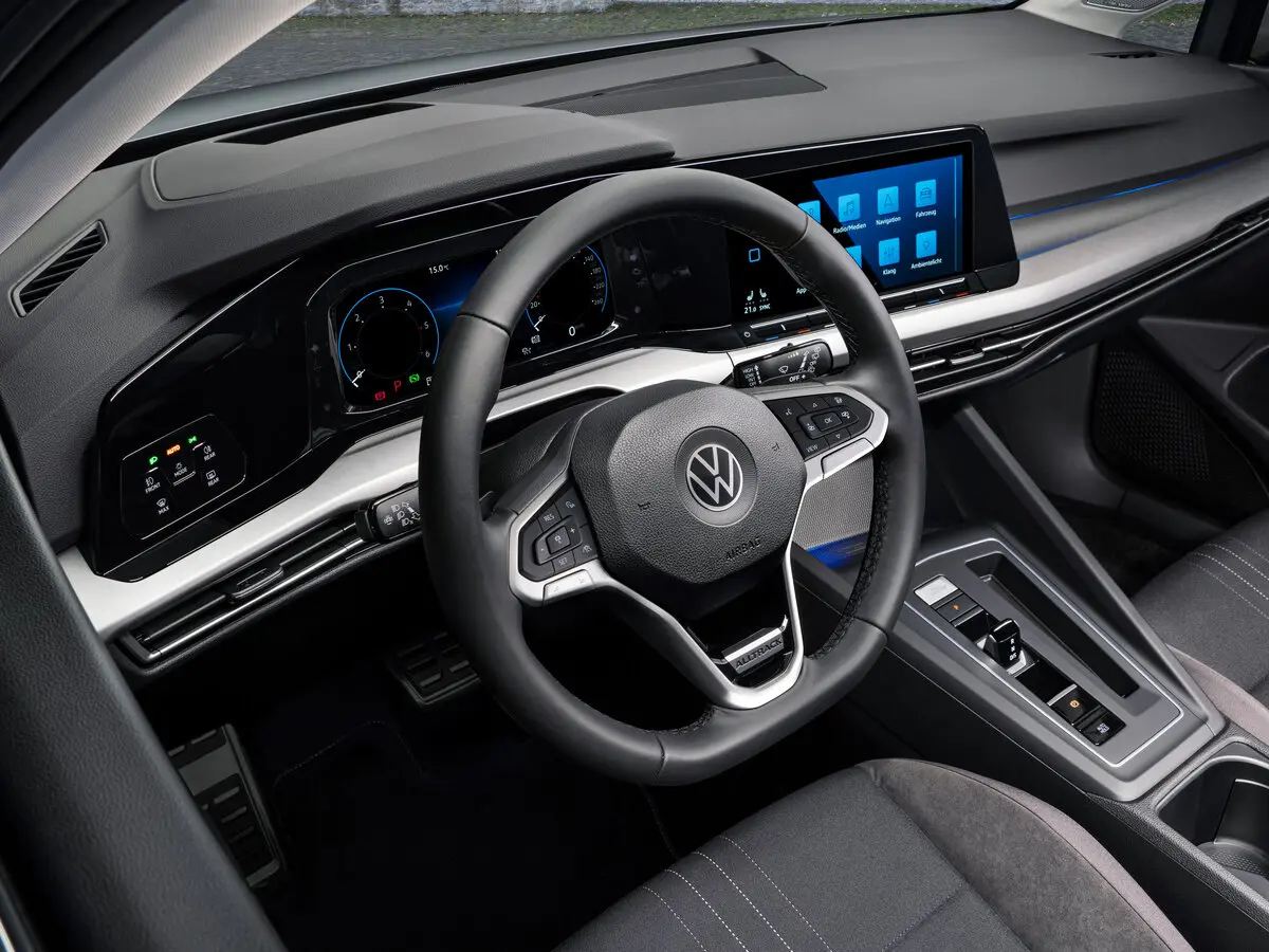 Volkswagen Golf VIII Универсал 5 дв. Alltrack — фото 7