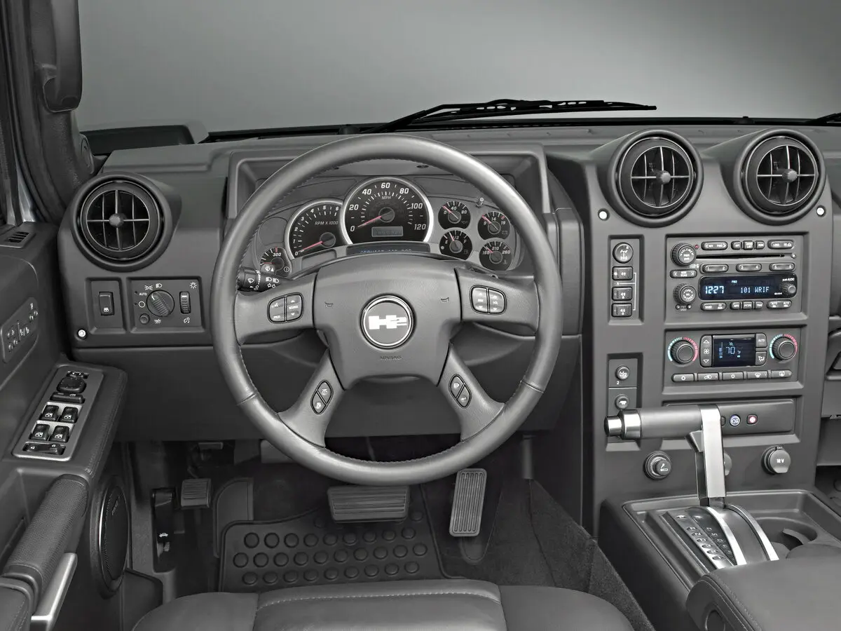 Hummer H2 I Рестайлинг Пикап Двойная кабина — сүрөт 6