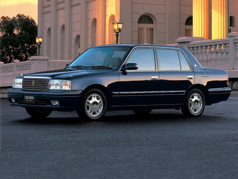 Toyota Crown XS10