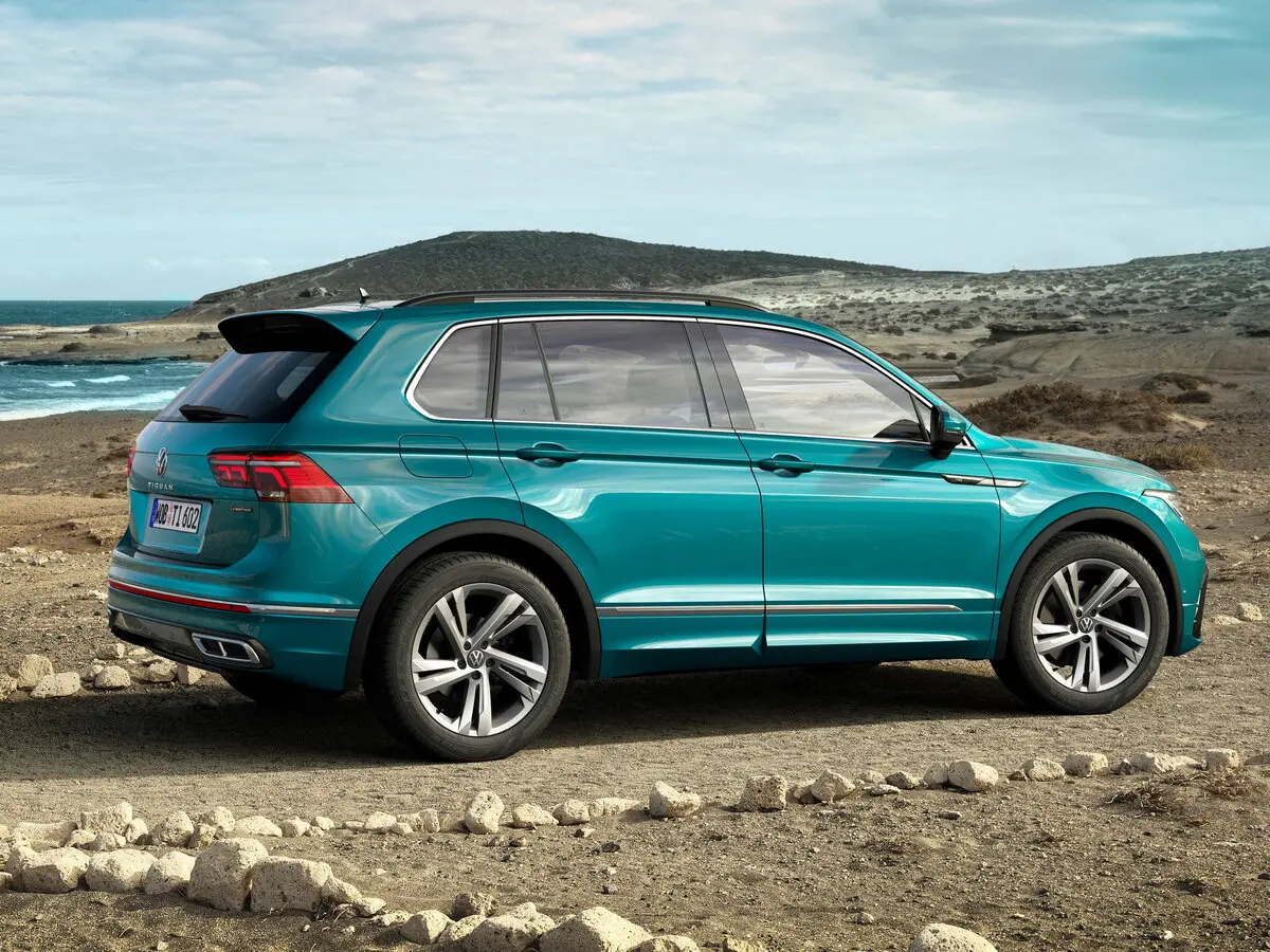 Volkswagen Tiguan II Рестайлинг Внедорожник 5 дв. — сүрөт 2