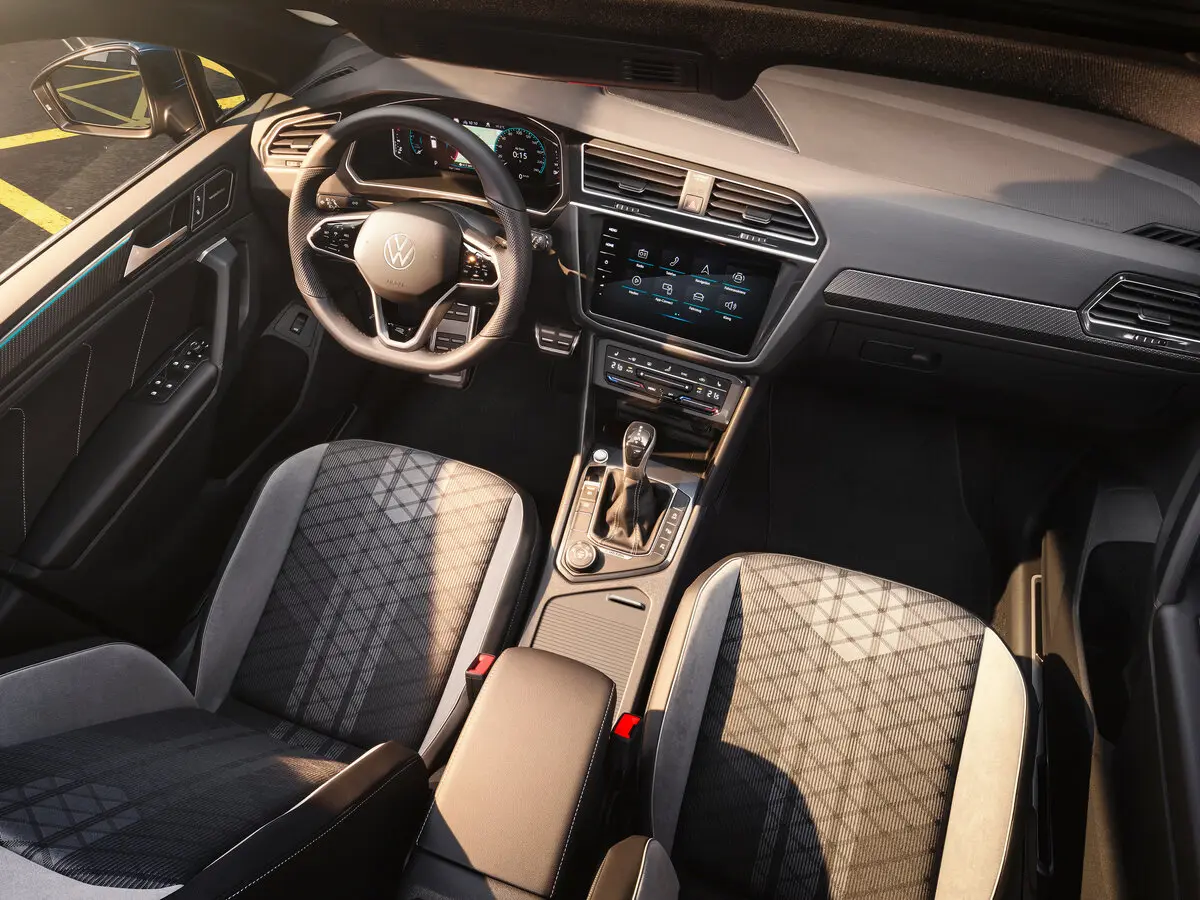 Volkswagen Tiguan II Рестайлинг Внедорожник 5 дв. — сүрөт 6