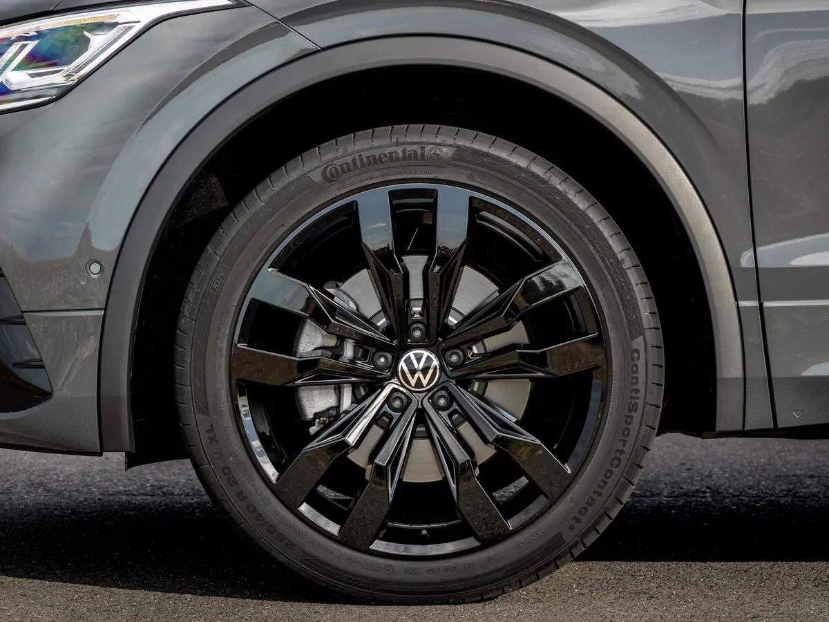 Volkswagen Tiguan II Рестайлинг Внедорожник 5 дв. — сүрөт 17