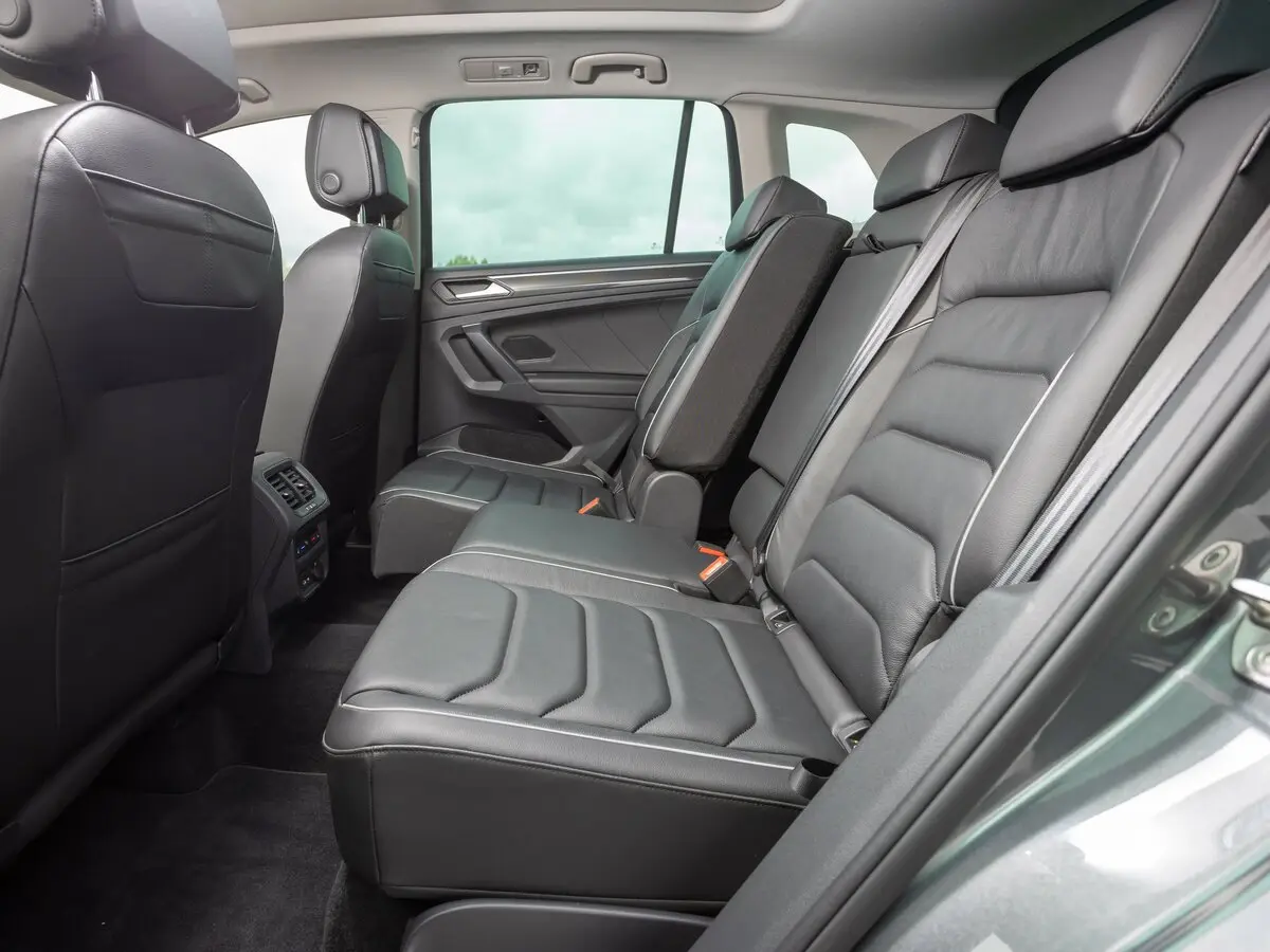 Volkswagen Tiguan II Рестайлинг Внедорожник 5 дв. — сүрөт 28