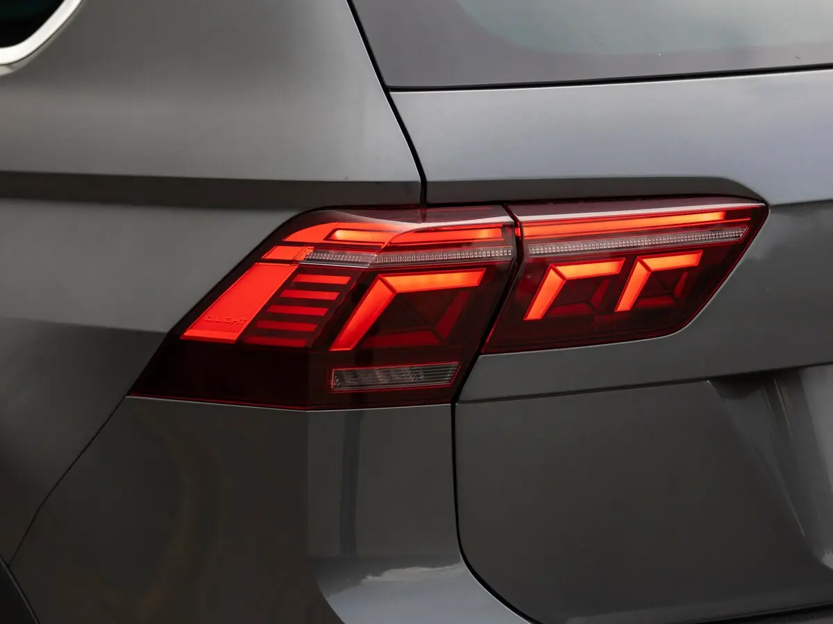 Volkswagen Tiguan II Рестайлинг Внедорожник 5 дв. — сүрөт 34