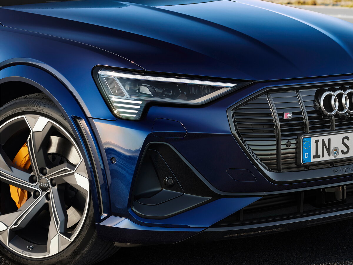 Audi e-tron S 2019 – 2022 Внедорожник 5 дв.