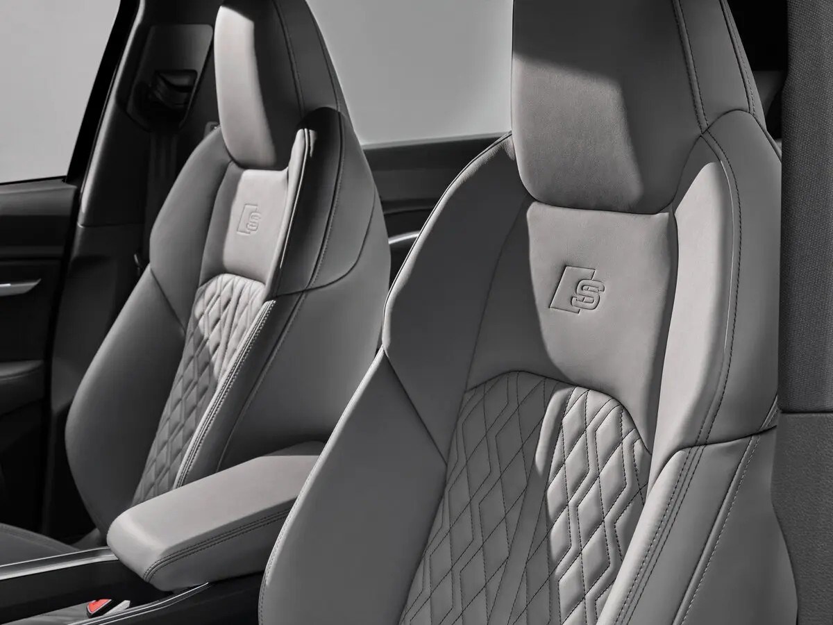 Audi e-tron S 2019 – 2022 Внедорожник 5 дв. — сүрөт 12
