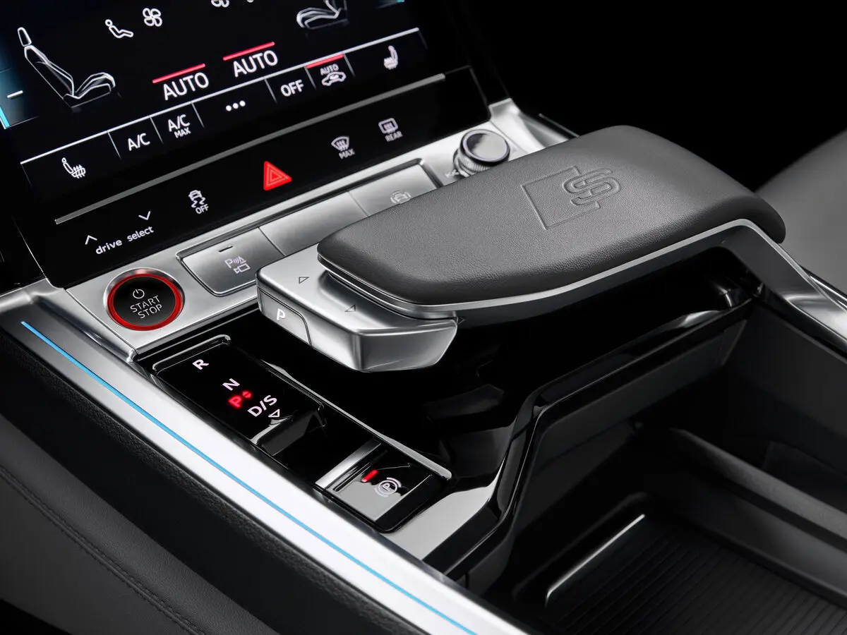 Audi e-tron S Sportback 2019 – 2022 Внедорожник 5 дв. — сүрөт 10