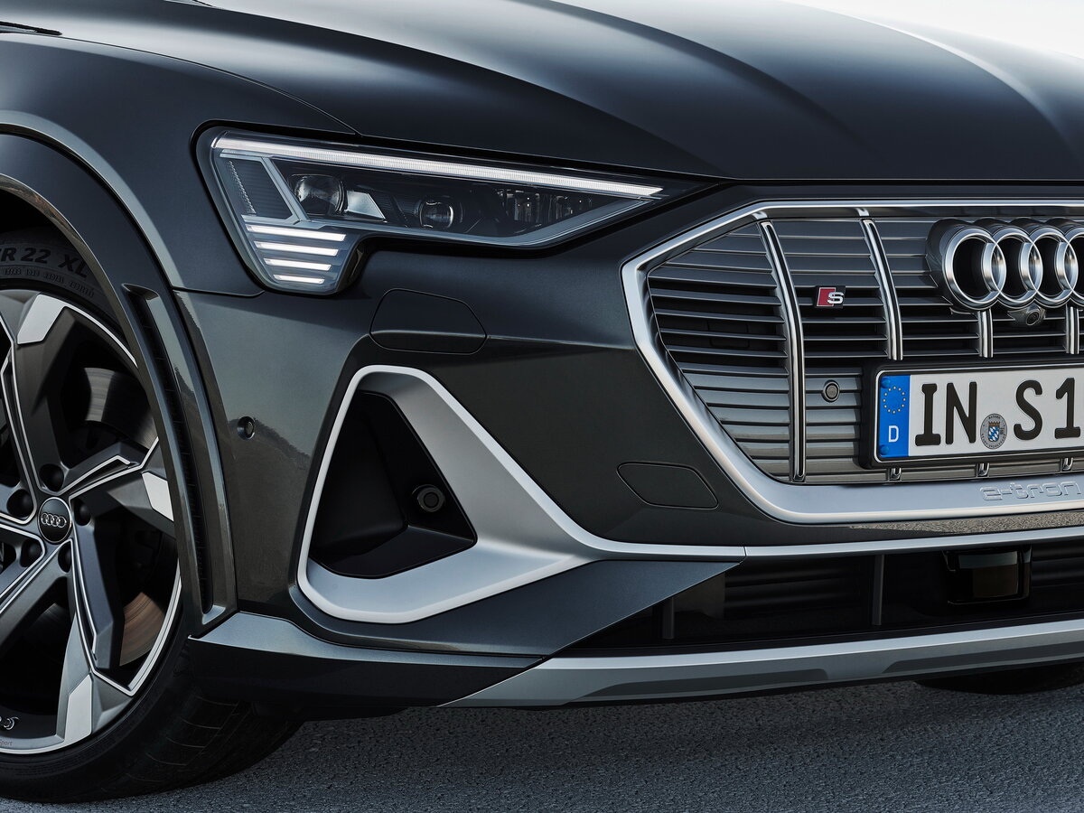 Audi e-tron S Sportback 2019 – 2022 Внедорожник 5 дв.