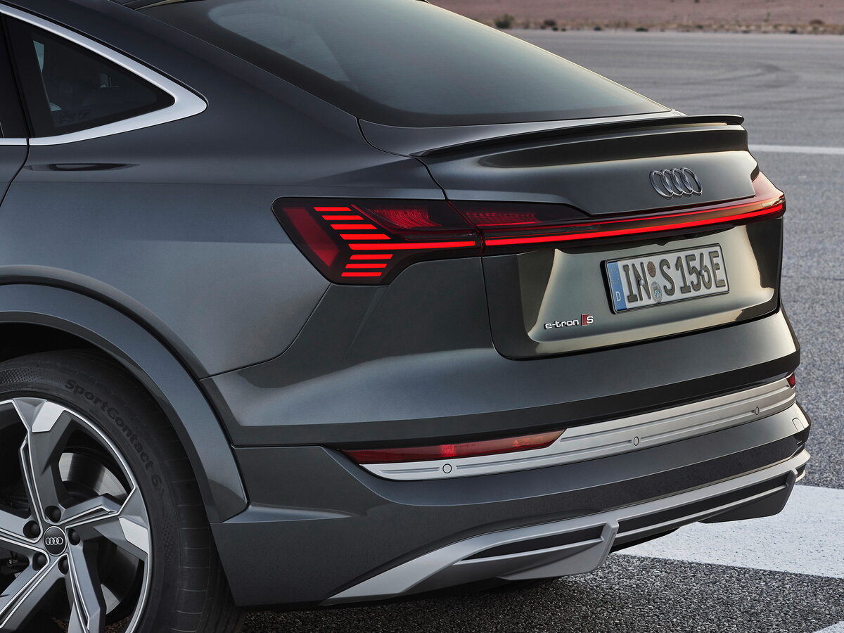 Audi e-tron S Sportback 2019 – 2022 Внедорожник 5 дв.