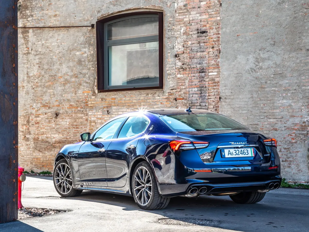 Maserati Ghibli III Рестайлинг 2 Седан — сүрөт 5