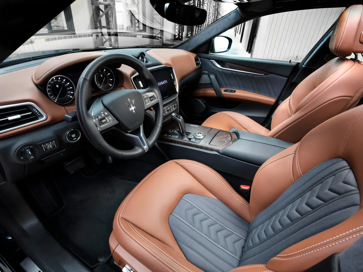 Maserati Ghibli III Рестайлинг 2 Седан — сүрөт 8