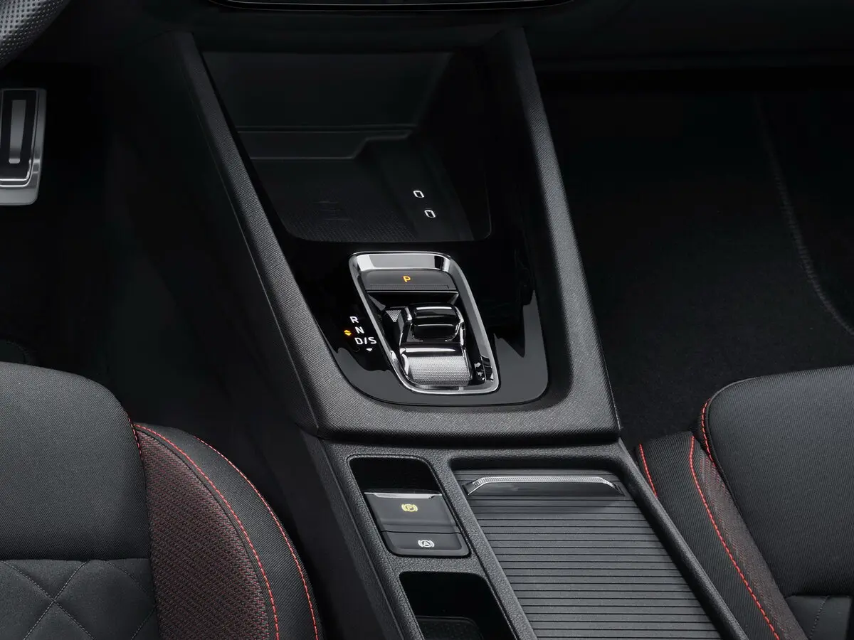Skoda Octavia RS IV Лифтбек — сүрөт 11