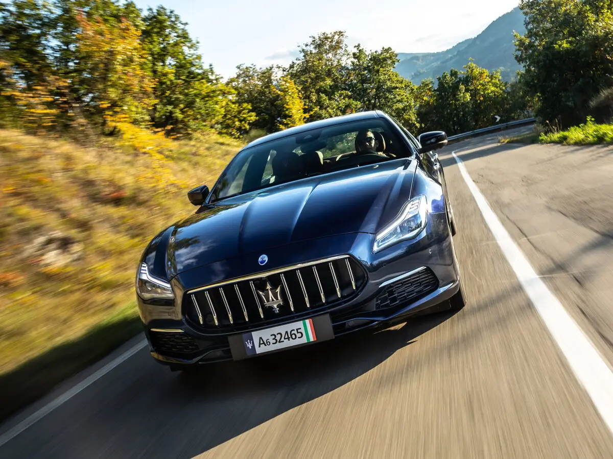 Maserati Quattroporte VI Рестайлинг 2 Седан — сүрөт 3