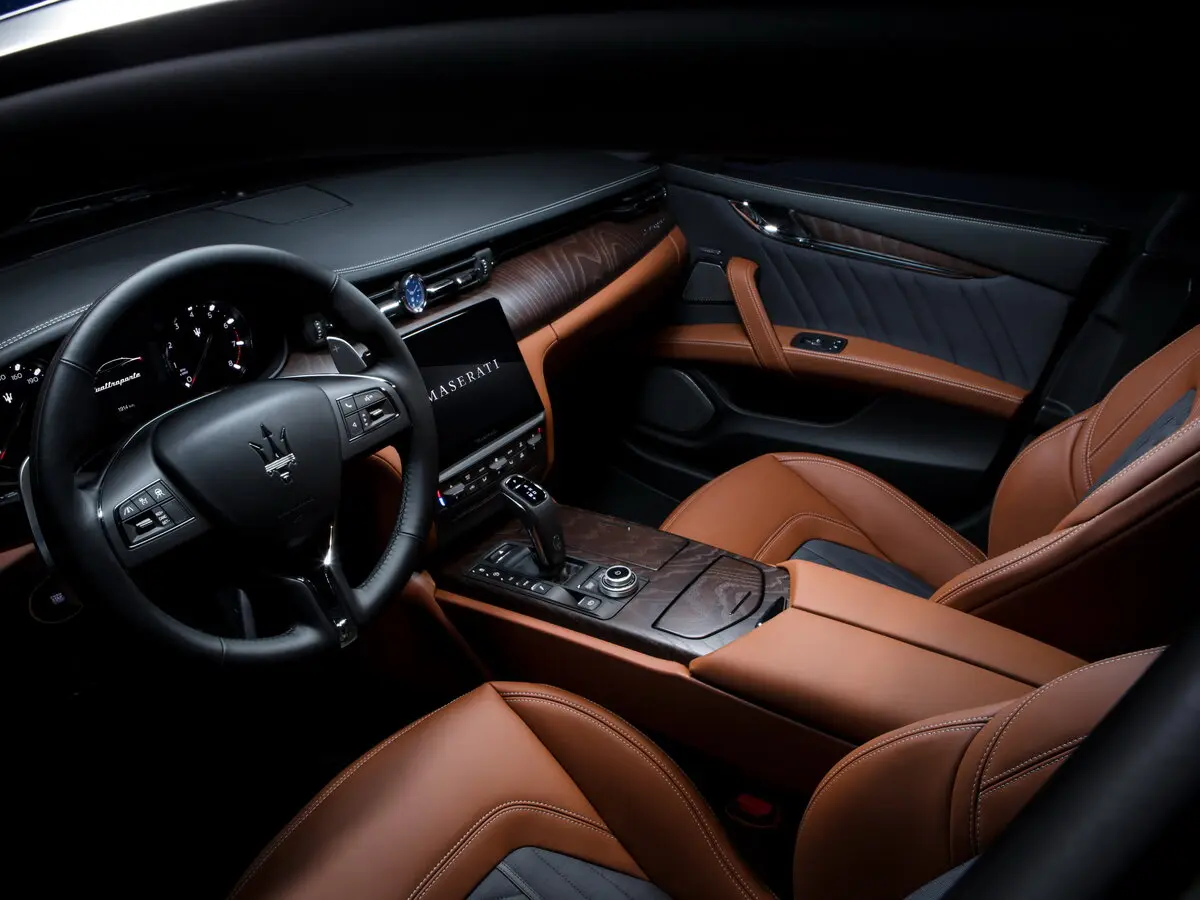 Maserati Quattroporte VI Рестайлинг 2 Седан — сүрөт 7