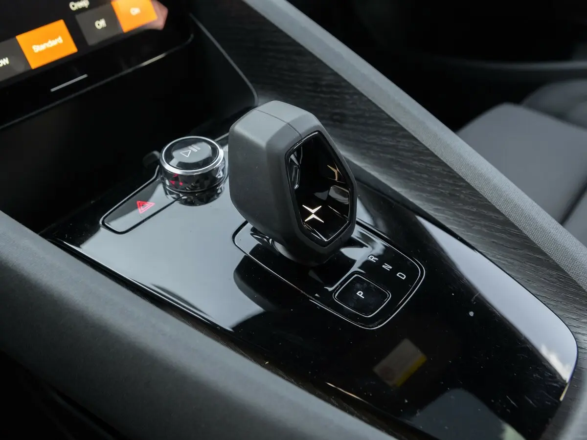 Polestar 2 I Лифтбек — сүрөт 30