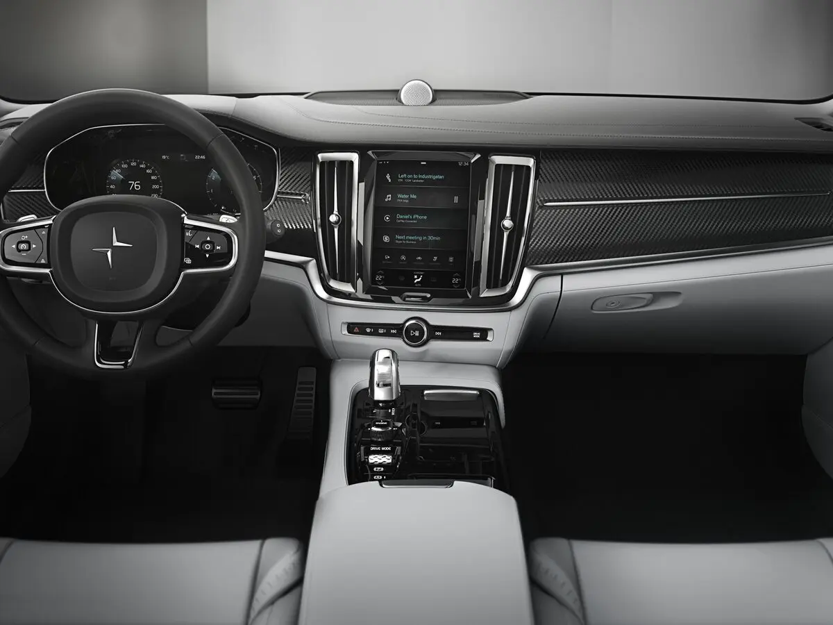 Polestar 1 2019 – 2021 Купе — 照片 6