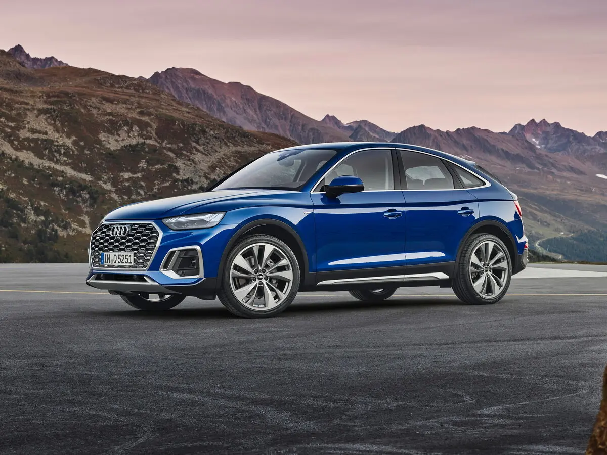 Audi Q5 Sportback I (FY) Внедорожник 5 дв.