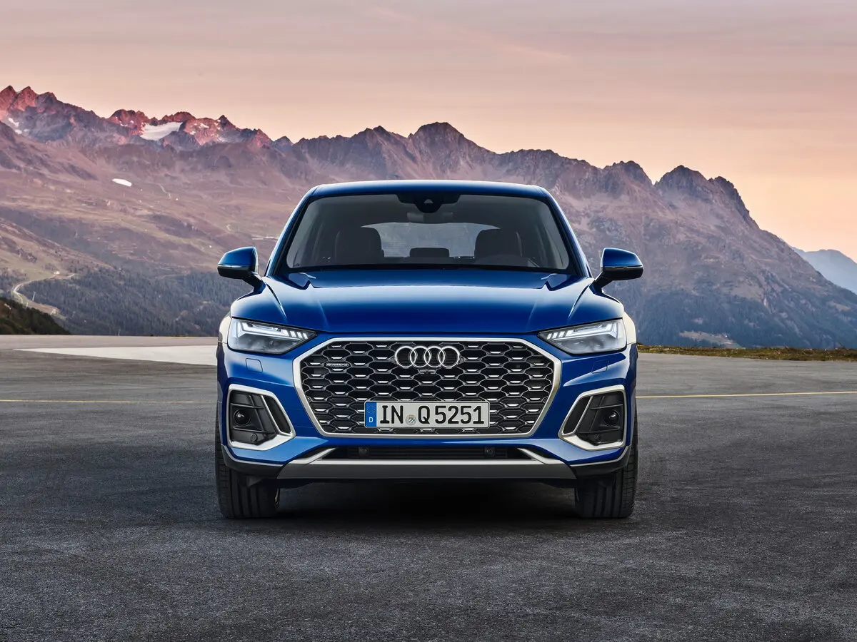 Audi Q5 Sportback I (FY) Внедорожник 5 дв. — сүрөт 3
