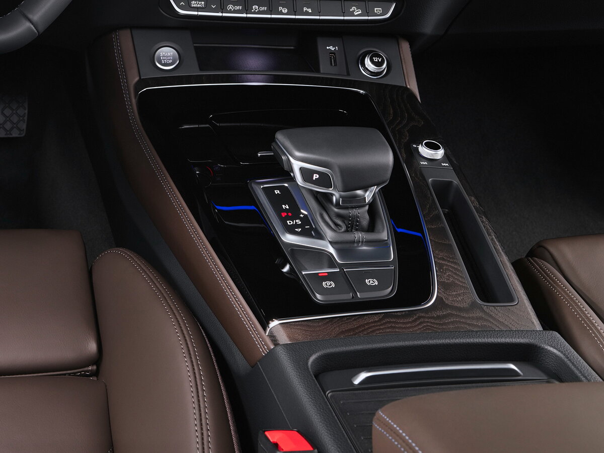 Audi Q5 Sportback I (FY) Внедорожник 5 дв.