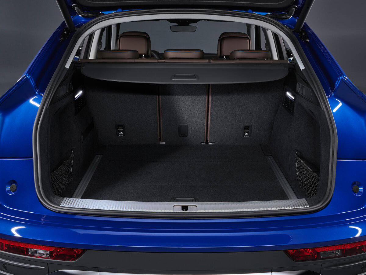 Audi Q5 Sportback I (FY) Внедорожник 5 дв.
