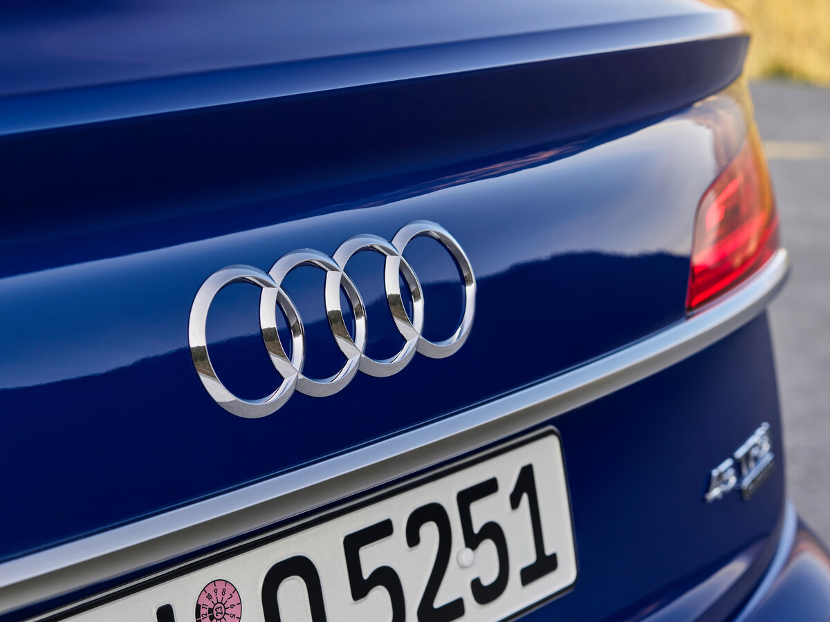 Audi Q5 Sportback I (FY) Внедорожник 5 дв.