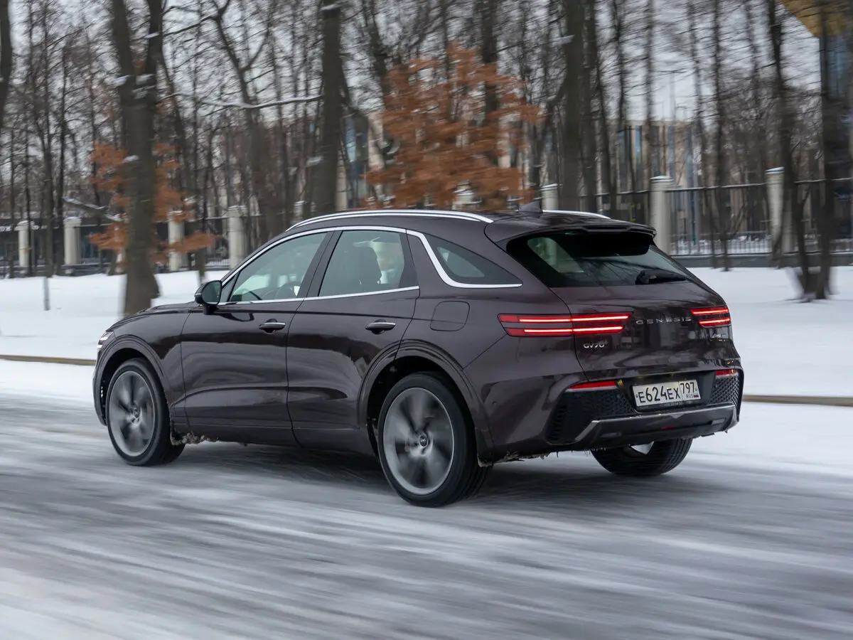 Genesis GV70 I Внедорожник 5 дв. — сүрөт 23