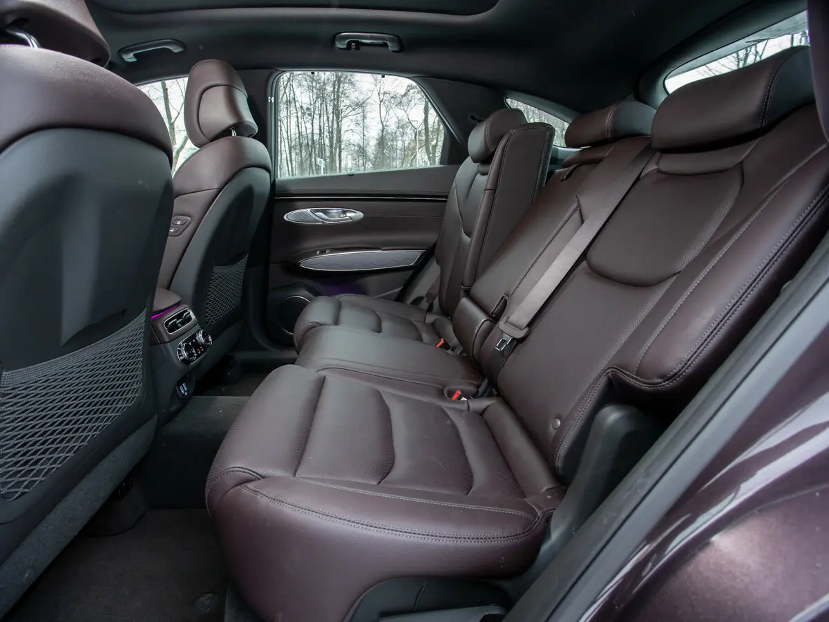 Genesis GV70 I Внедорожник 5 дв. — сүрөт 29