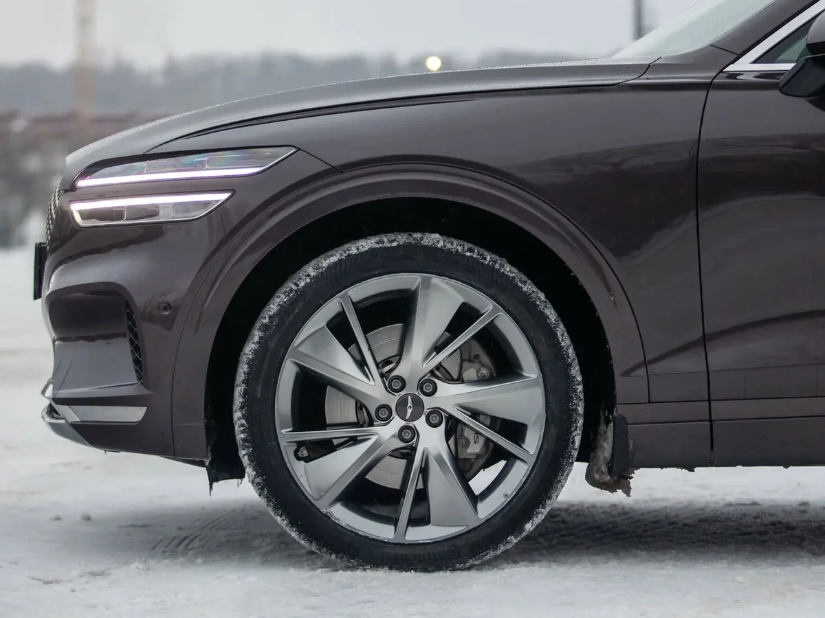 Genesis GV70 I Внедорожник 5 дв. — сүрөт 38