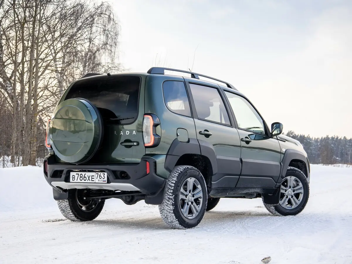 Lada (ВАЗ) Niva Travel I Внедорожник 5 дв. — сүрөт 21