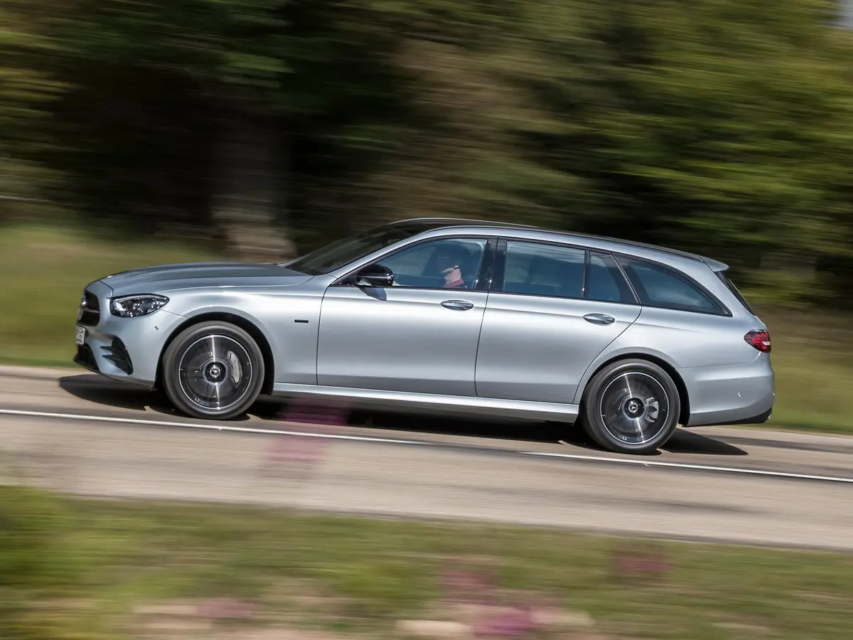 Mercedes-Benz E-Класс V (W213, S213, C238) Рестайлинг Универсал 5 дв. — фото 2