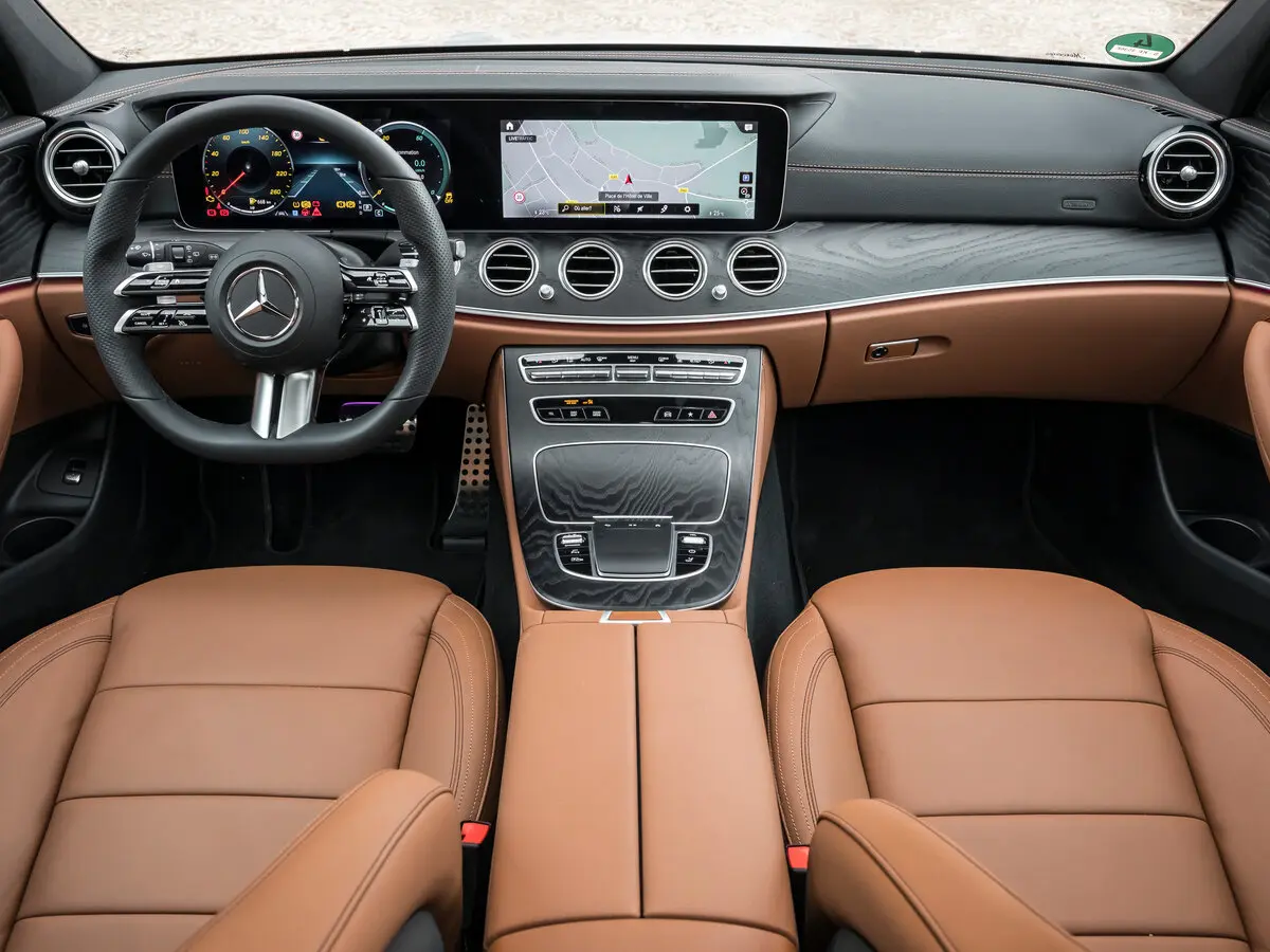 Mercedes-Benz E-Класс V (W213, S213, C238) Рестайлинг Универсал 5 дв. — фото 6