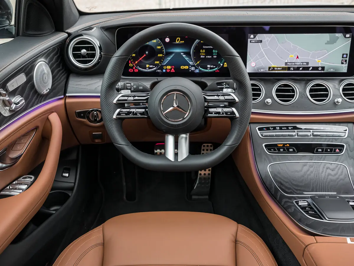 Mercedes-Benz E-Класс V (W213, S213, C238) Рестайлинг Универсал 5 дв. — фото 10