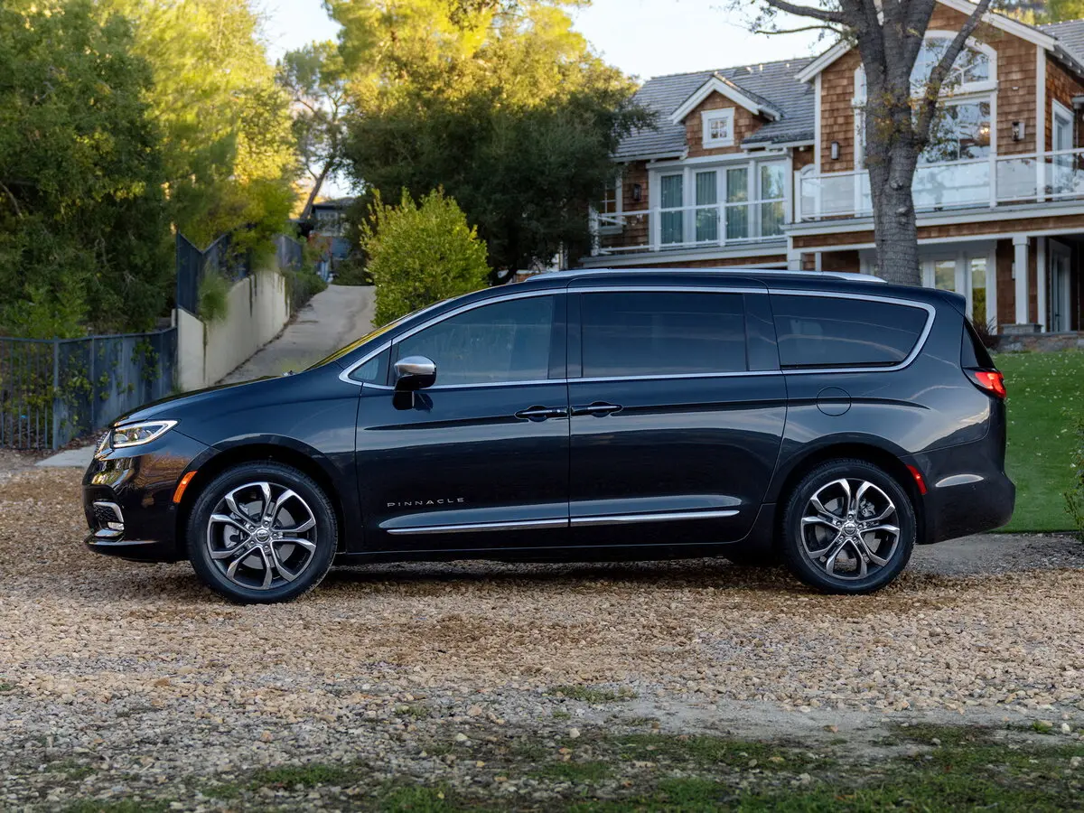 Chrysler Pacifica RU Рестайлинг Минивэн — сүрөт 2