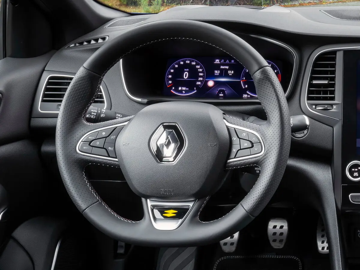 Renault Megane IV Рестайлинг Хэтчбек 5 дв. — сүрөт 8