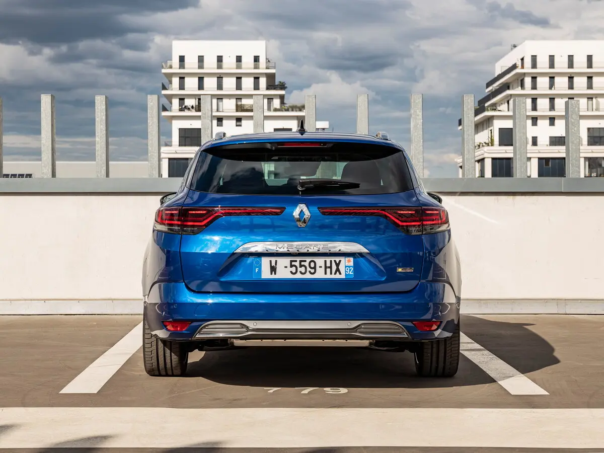 Renault Megane IV Рестайлинг Универсал 5 дв. — 照片 4